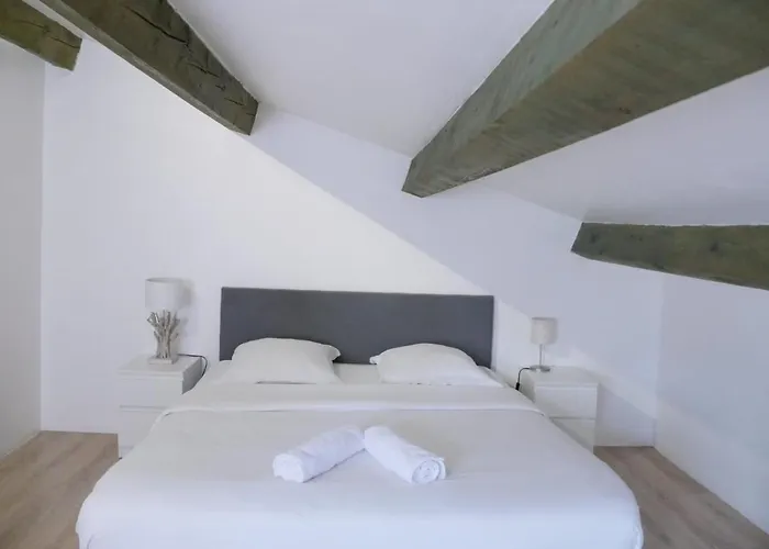 Alojamento de Acomodação e Pequeno-almoço Inzo Montpellier