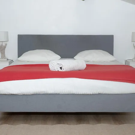 Bed & Breakfast Inzo *